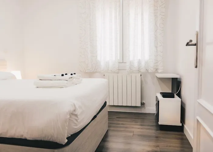 Aiara By People Apartment